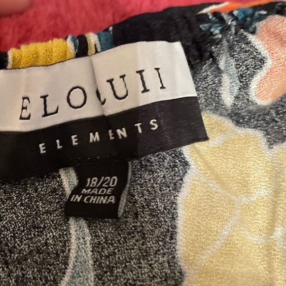 Eloquii Elements Sz 18/20 multicolor floral top ruched waist 100% rayon - Picture 6 of 7
